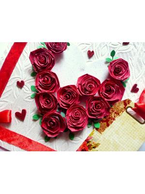 Quilled Red Roses in Heart Greeting Card