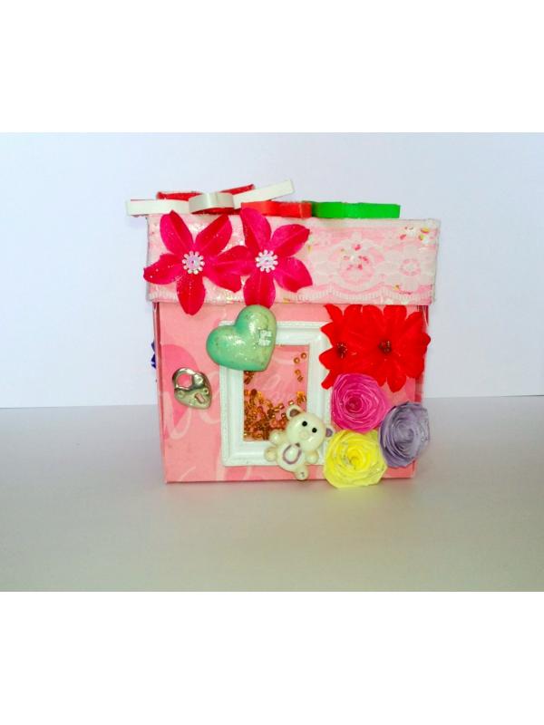 Love and Birthday Explosion Box With Battery Light Cake image