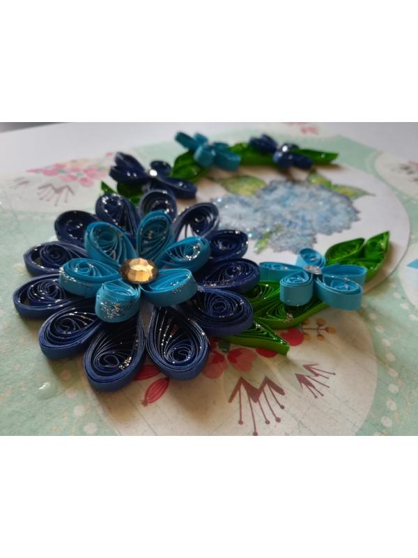 Sparkling Quilled Blue Flowers in Circle Greeting Card