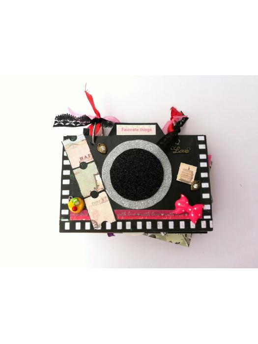 Camera Shaped Memories Mini Scrapbook