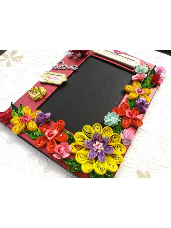 Quilled Red Theme Handmade Photo Frame image