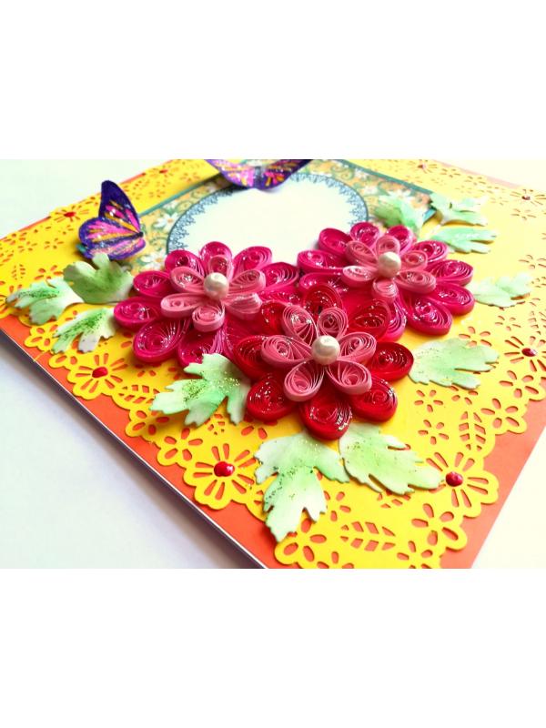 Yellow Paper Lace with Quilled Flowers Greeting Card