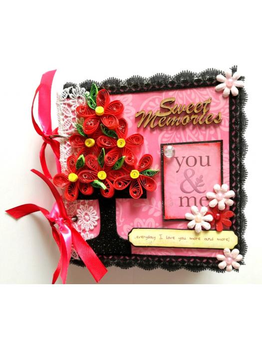 Sweet Memories Romantic Scrapbook