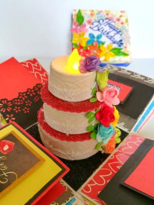 Love and Birthday Explosion Box With Battery Light Cake Love and Birthday Explosion Box With Battery Light Cake