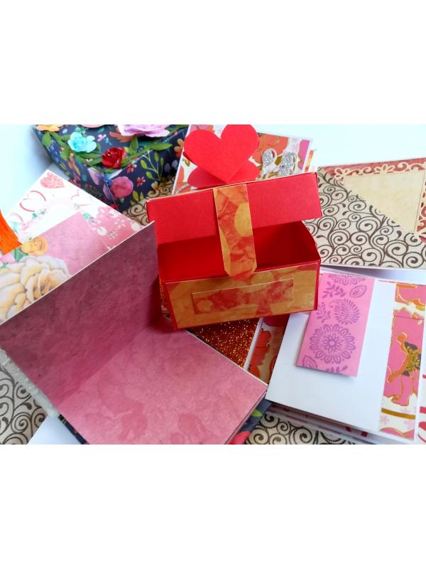 Love and Birthday Explosion Box with box and a mini booklet GIFT