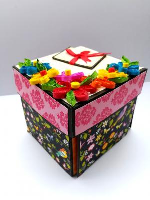 Multicolored Birthday Explosion Box Multicolored Birthday Explosion Box