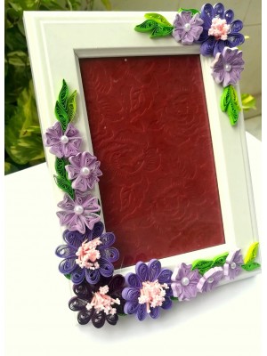 Purple Themed Quilled Photo Frame Purple Themed Quilled Photo Frame