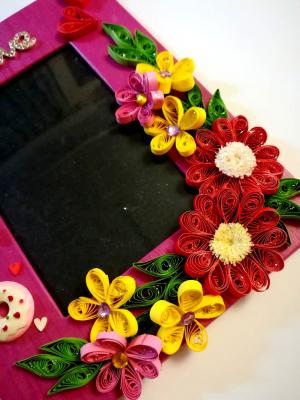 Sparkling Love Quilled Photo Frame -D2 Sparkling Love Quilled Photo Frame -D2