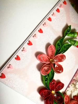 Valentine Red Quilled Mini Scrapbook Greeting Card Valentine Red Quilled Mini Scrapbook Greeting Card