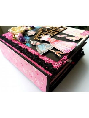 Scrapbook for Girl Bestie/ Girlfriend Scrapbook for Girl Bestie/ Girlfriend