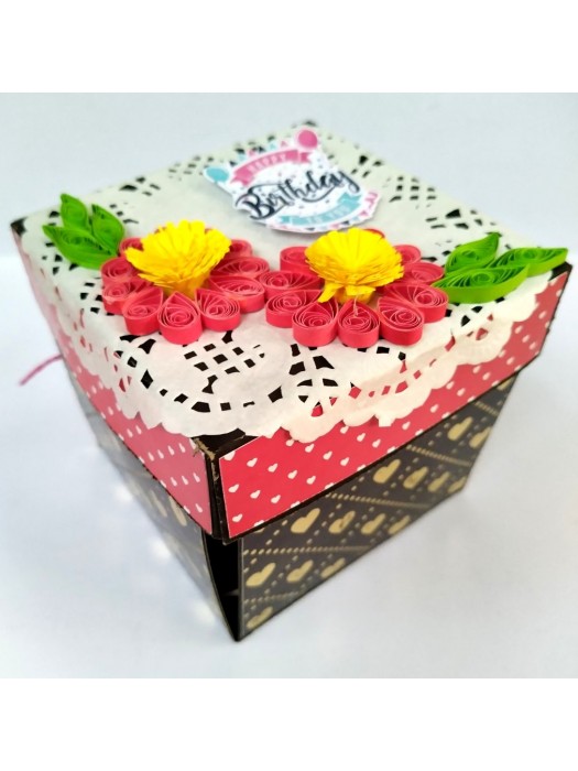 Mini Scrapbook in Explosion Box - Love theme