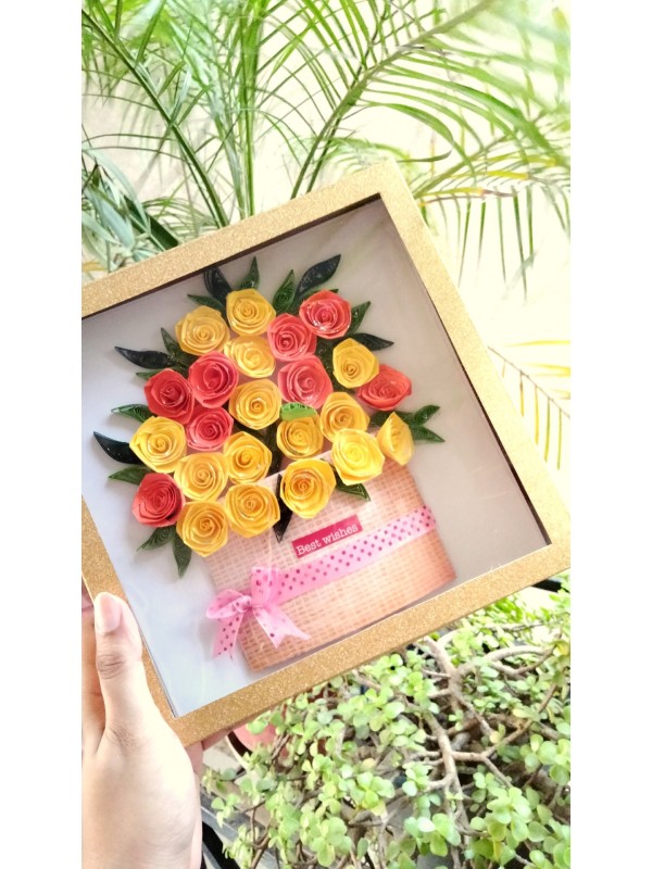 Luxury Quilled greeting card in box - Yellow Roses