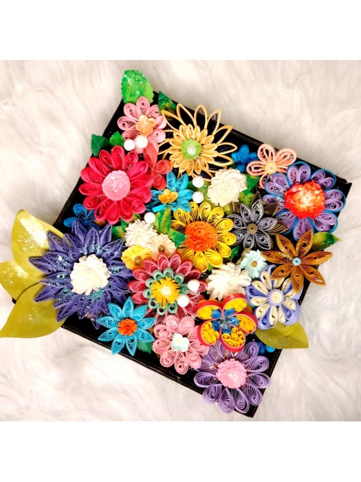 Quilled flower Home decor tray