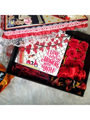 Handmade Love Hamper - VALHAM1 Handmade Love Hamper - VALHAM1