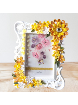 Yellow Quilled Flowers Photo Frame - 4x6 inch photo Yellow Quilled Flowers Photo Frame - 4x6 inch photo