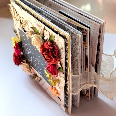 Sparkling Flowers Love Pop up Scrapbook with Lights