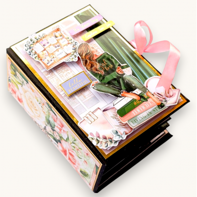 Working girl handmade mini scrapbook