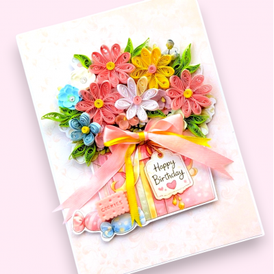 Pinks Quilled flowers in gift box greeting card