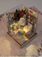 Miniature room box