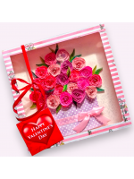 Valentine Quilled greeting card in box - Pink Roses 