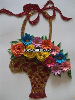 Special Glittery Flower Basket Gold & Red Greeting Card 