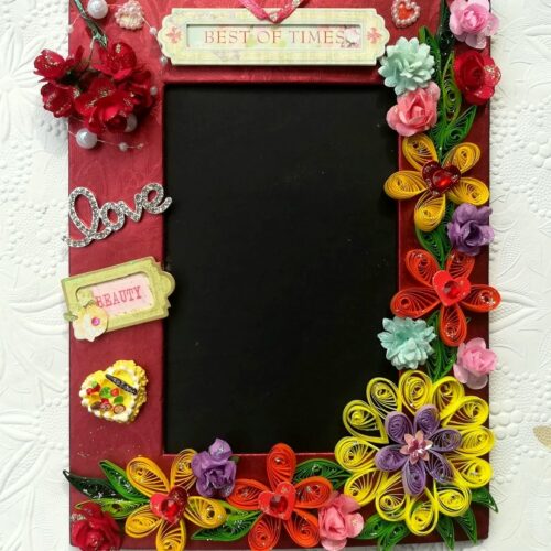 Quilled Red Theme Handmade Photo Frame image