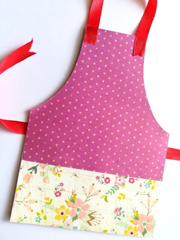 Apron Handmade Card For Mother/Wife image Apron Handmade Card For Mother/Wife image