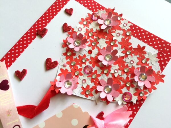 Flowery Heart Balloon Greeting Card image Flowery Heart Balloon Greeting Card image