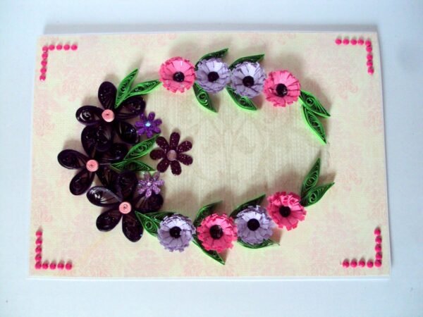 Purple Themed Flowers in Circle Greeting Card image Purple Themed Flowers in Circle Greeting Card image
