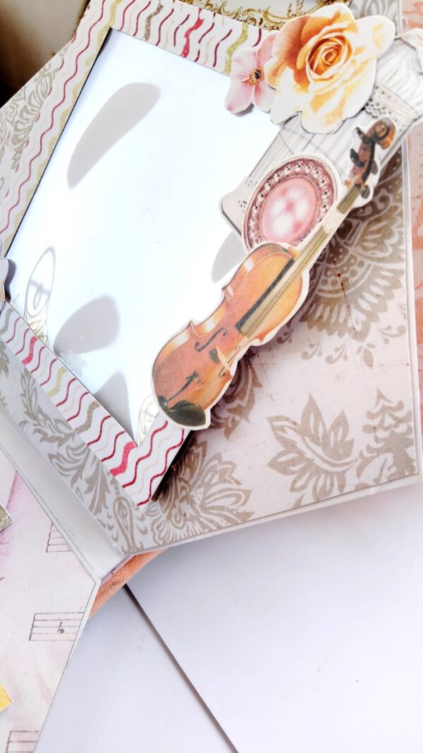 IMG20220331085002-1 Sparkling Diamond shaped love Scrapbook album