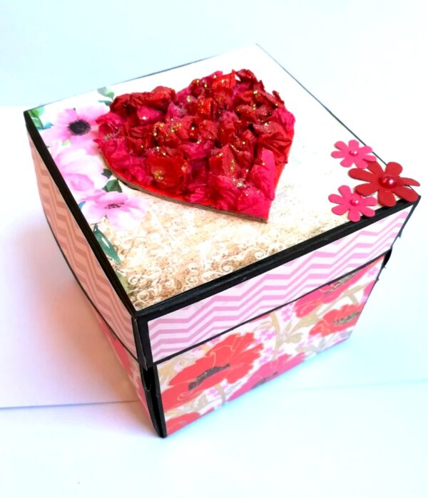 Love and Birthday Explosion Box - D1 image Love and Birthday Explosion Box - D1 image
