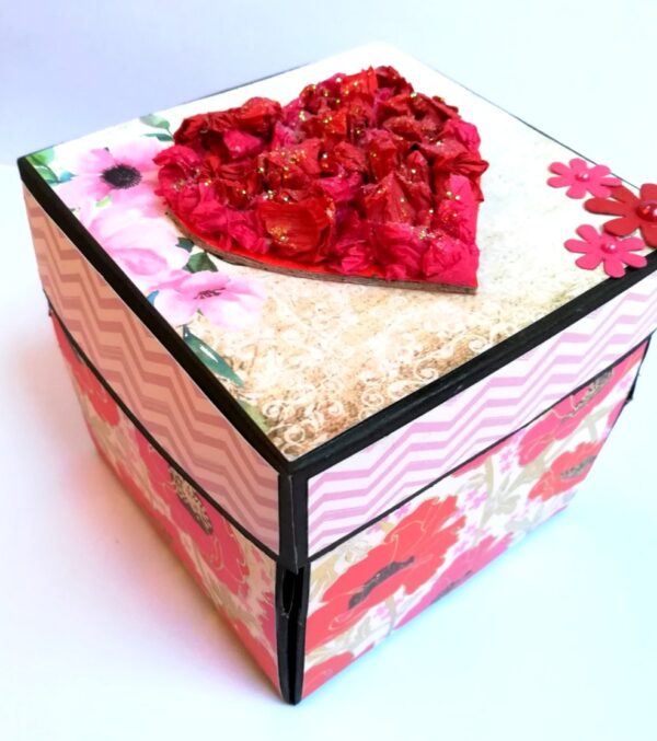 Love and Birthday Explosion Box - D1 image Love and Birthday Explosion Box - D1 image