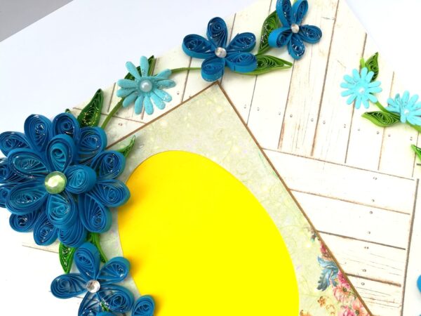 Blue Quilled Corner Flowers Greeting card - D5 image Blue Quilled Corner Flowers Greeting card - D5 image