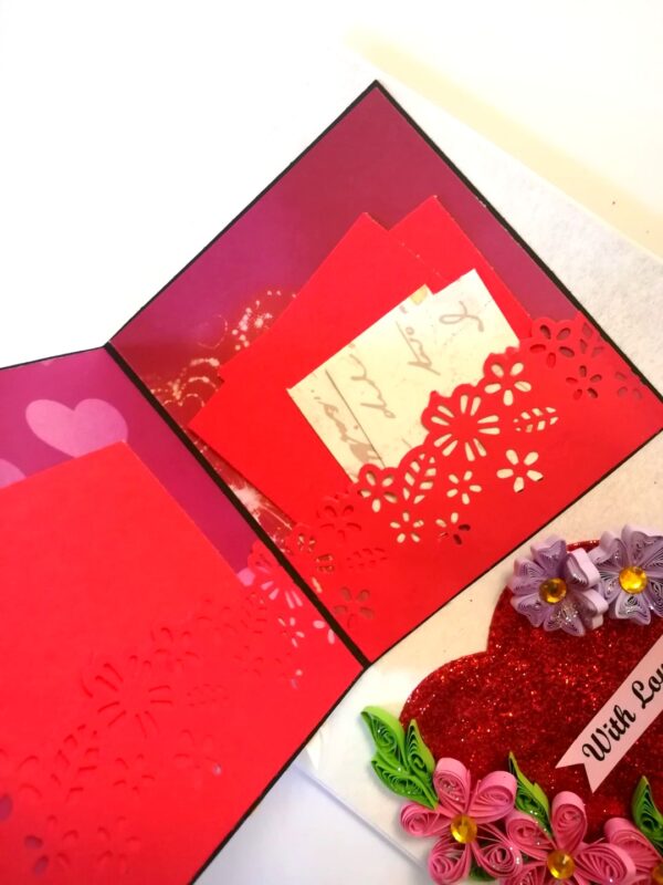 Love Pop up Hearts Greeting card image Love Pop up Hearts Greeting card image