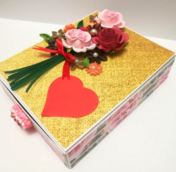 Card With Drawer Gift Greeting Card - D20 image Card With Drawer Gift Greeting Card - D20 image