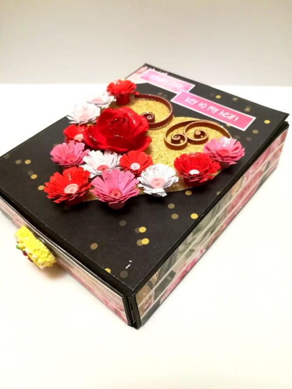 Card With Drawer Gift Greeting Card -D24 image Card With Drawer Gift Greeting Card -D24 image