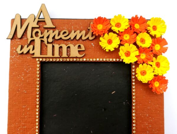 Quilled Flowers Photo Frame - Yell1 image Quilled Flowers Photo Frame - Yell1 image