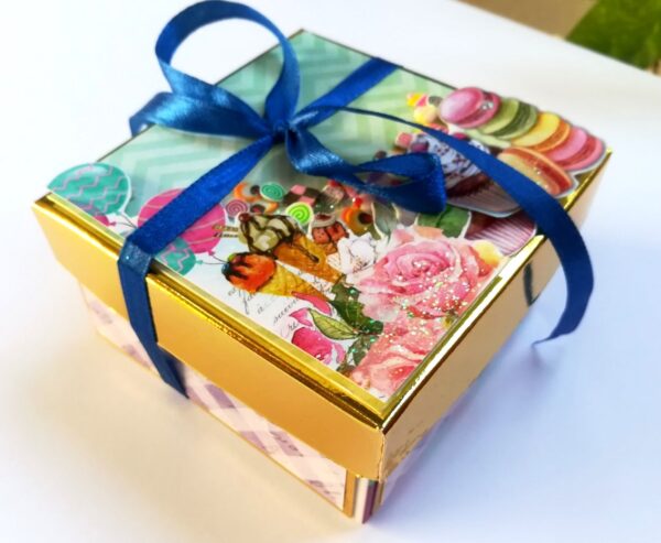 Love/Birthday Miniature Scrapbook Gift box image Love/Birthday Miniature Scrapbook Gift box image