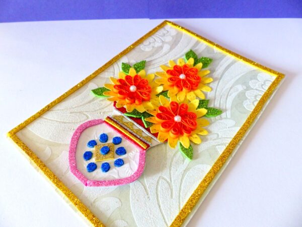 Sweet Yellow Glittering Flower Vase Card image Sweet Yellow Glittering Flower Vase Card image