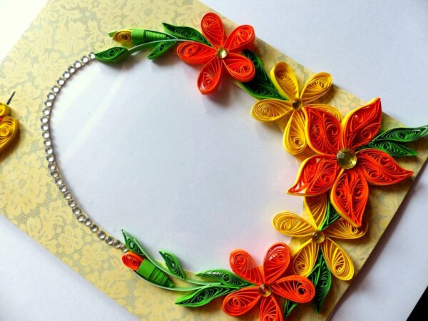 Yellow Themed Quilled Photo Frame Card image Yellow Themed Quilled Photo Frame Card image