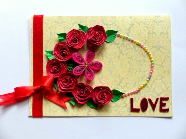 Quilled Roses In Circle Greeting Card image Quilled Roses In Circle Greeting Card image