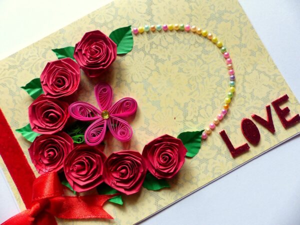 Quilled Roses In Circle Greeting Card image Quilled Roses In Circle Greeting Card image