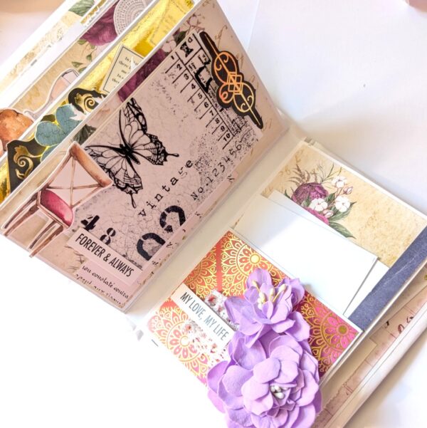 PXL_20240922_095909485 Love Memories Mini Scrapbook - Light and miniatures
