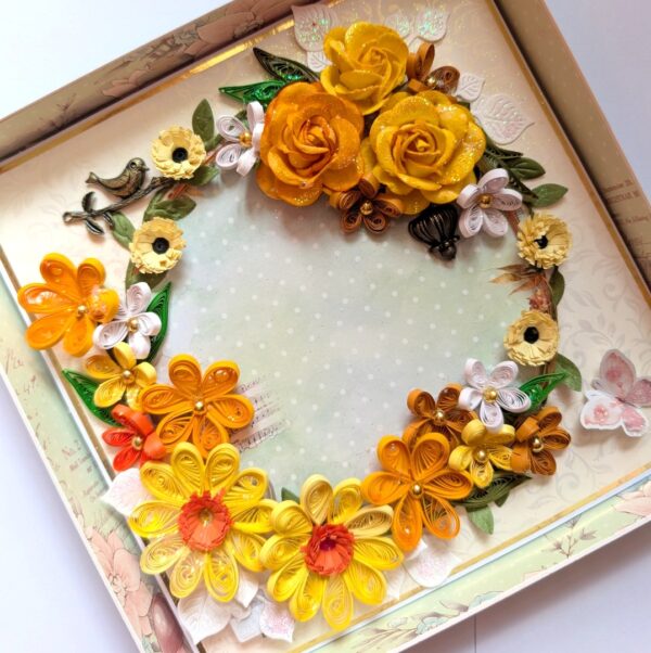 PXL_20251115_071731734 Yellows Quilled Greeting card with Light and Box