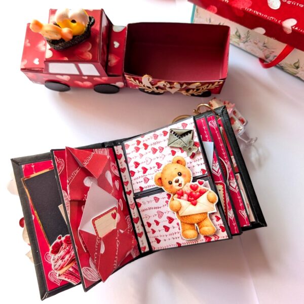 PXL_20260124_094936481-1 Cute Love Truck with Mini scrapbook
