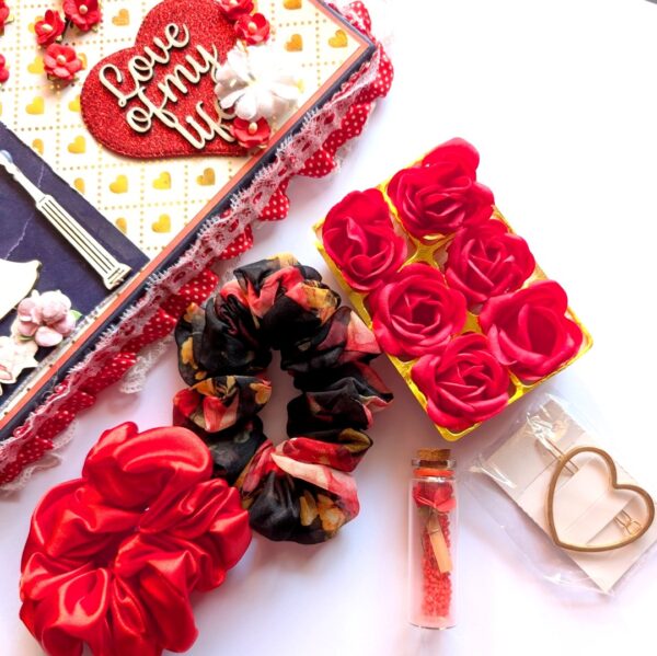PXL_20260125_103909161 Love themed Hamper Box