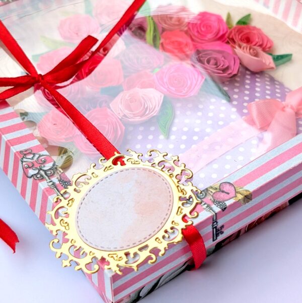 Quilled greeting card in box - Pink Roses
