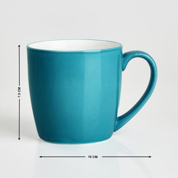 blue-cup-size Snowman with Christmas Tree Mug